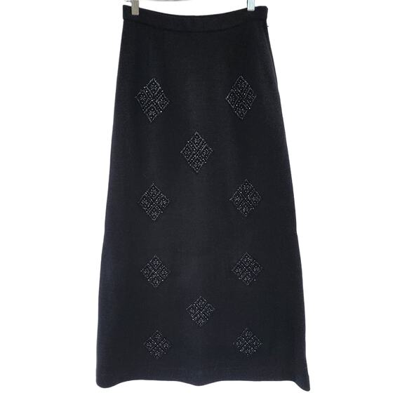 70s Beaded Wool Maxi Skirt | British Hong Kong Vintage size 14 - Picture 2 of 13